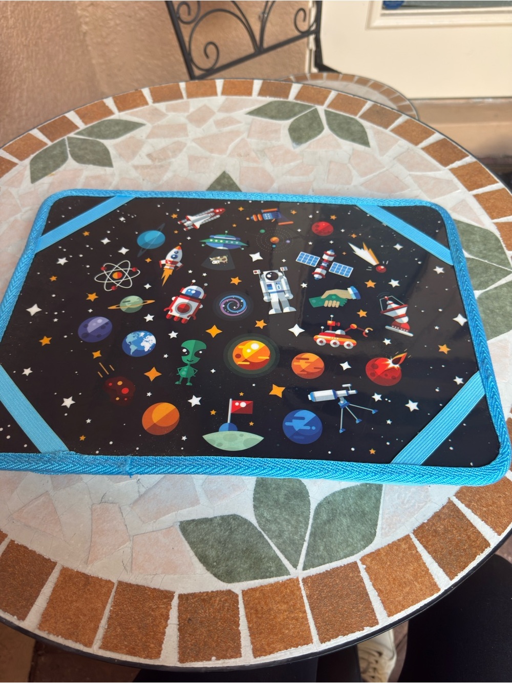 Kids Travel Lap Desk Activity Tray Drawing Board with Side Storage Pockets